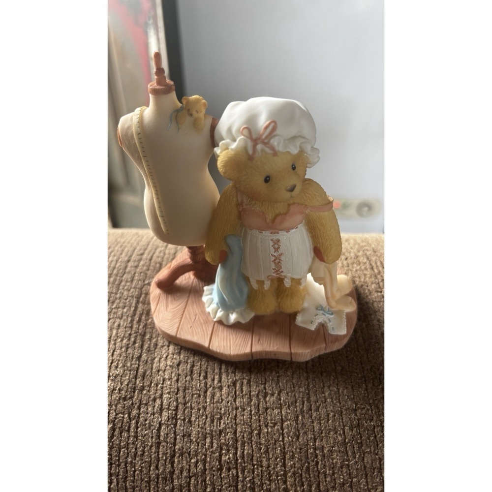 CHERISHED TEDDIES - SARAH - MEMORIES TO WEAR AND SHARE - GIRL PLAYING DRESS-UP